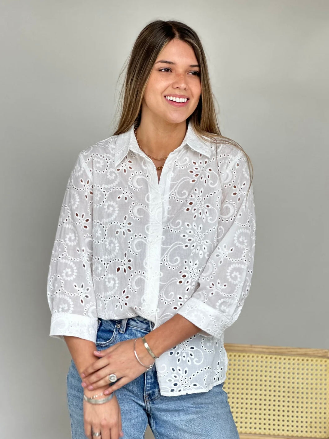 Camisa blanca broderie