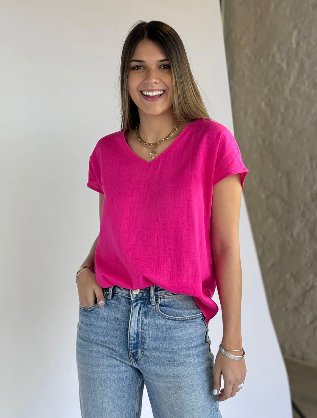 Blusa de lino con botones atrás
